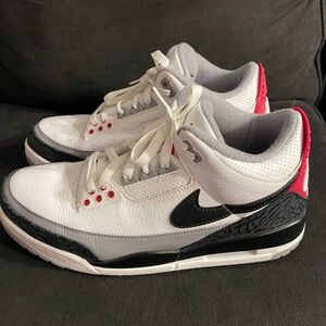 Air Jordan 3 Retro Sneakers